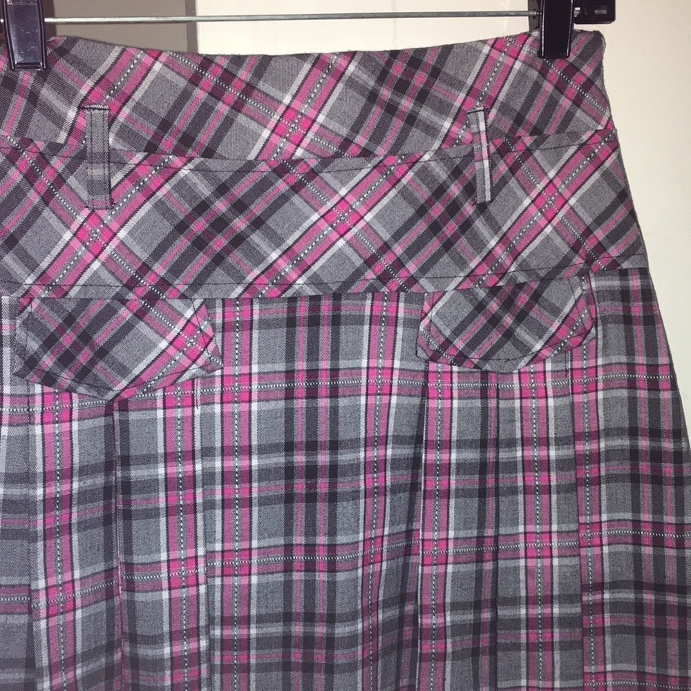 skirt .